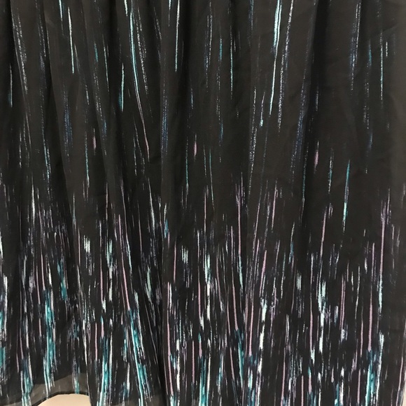 Beautiful, firework-effect, dress - Picture 2 of 5